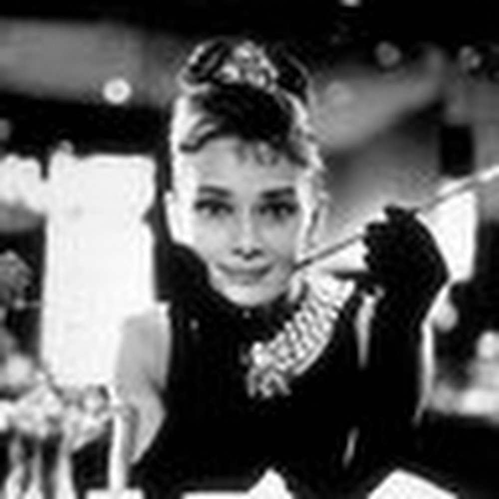 Meet your Posher, Alaina